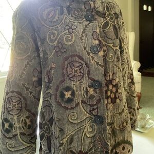 Habitat fall tapestry jacket.  Size S.  Shades of green, gold and burgundy.